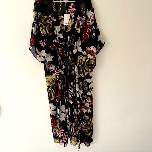 Walter Baker NWT Caftan Tulum Floral Swim Cover Up Resortwear Cruise Pool OS - Picture 2 of 9